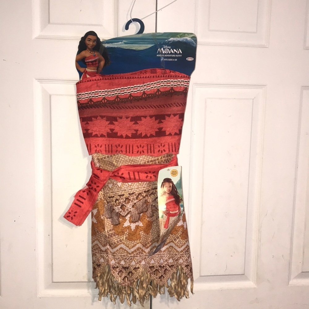 NWT Girl’s Moana 2-Pc Costume